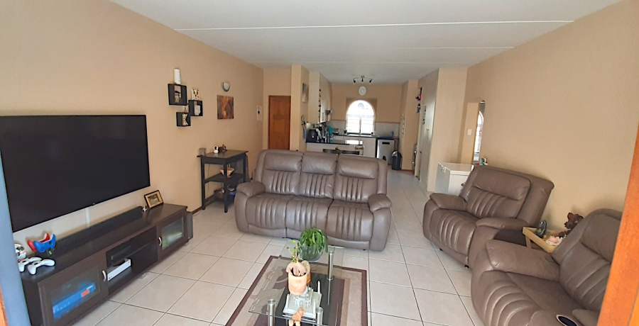 2 Bedroom Property for Sale in Noordhang Gauteng