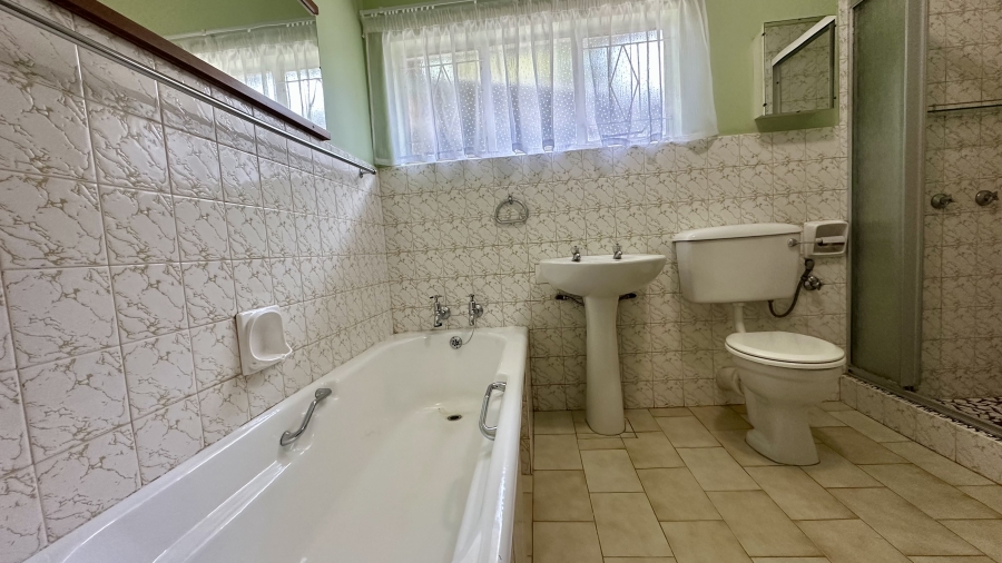 4 Bedroom Property for Sale in Lyttelton Manor Gauteng