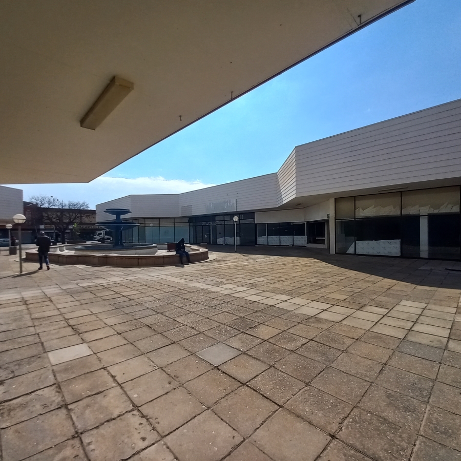 To Let commercial Property for Rent in Brakpan Central Gauteng