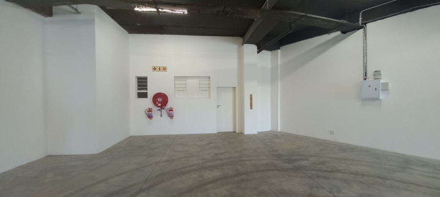 To Let commercial Property for Rent in Halfway House Gauteng