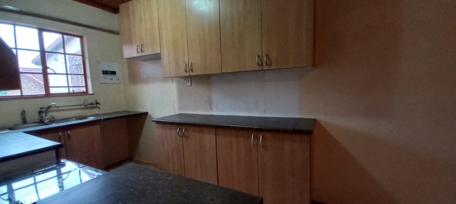 To Let 2 Bedroom Property for Rent in Bredell Gauteng
