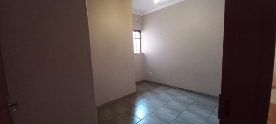 To Let 2 Bedroom Property for Rent in Bredell Gauteng