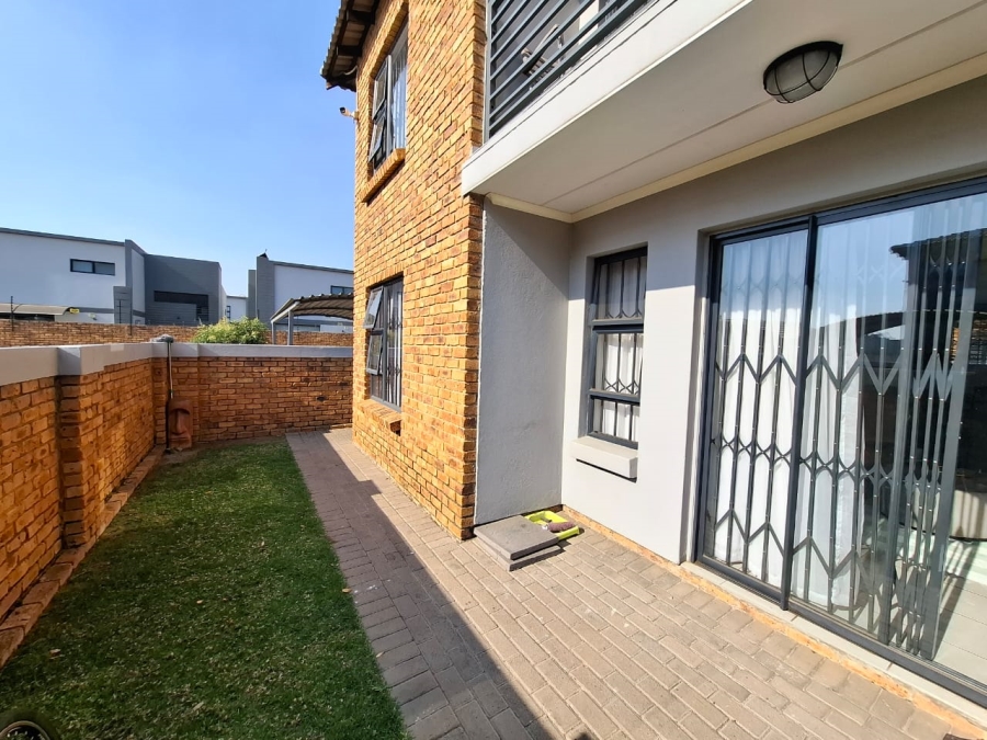 2 Bedroom Property for Sale in Rynfield Gauteng
