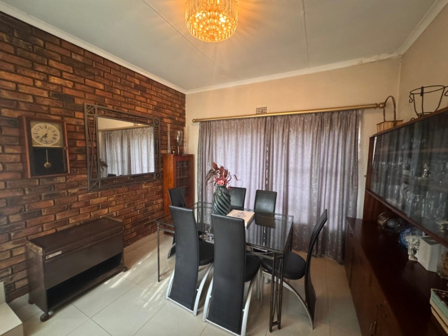 4 Bedroom Property for Sale in Dalpark Proper Gauteng