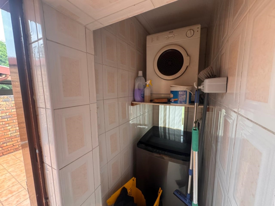 4 Bedroom Property for Sale in Dalpark Proper Gauteng