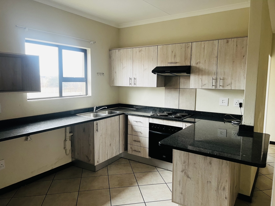 2 Bedroom Property for Sale in Norton Park Gauteng