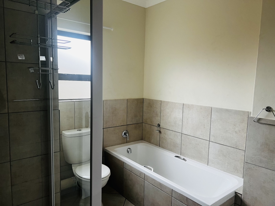 2 Bedroom Property for Sale in Norton Park Gauteng