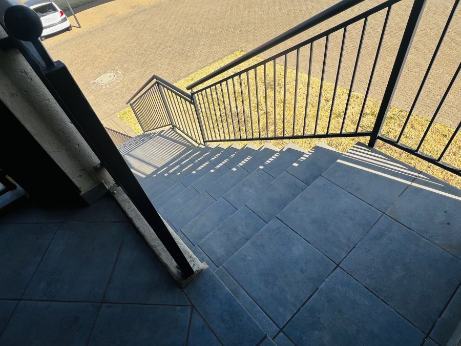 2 Bedroom Property for Sale in Norton Park Gauteng