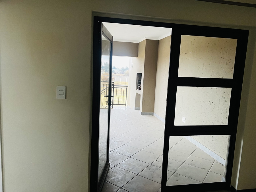 2 Bedroom Property for Sale in Norton Park Gauteng