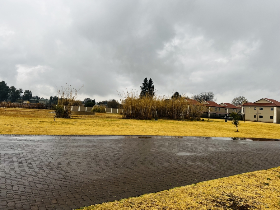 2 Bedroom Property for Sale in Norton Park Gauteng