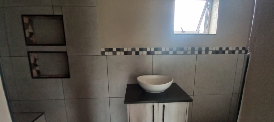 To Let 1 Bedroom Property for Rent in Benoni AH Gauteng