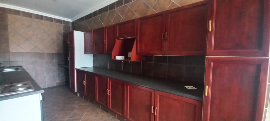 To Let 4 Bedroom Property for Rent in Benoni AH Gauteng