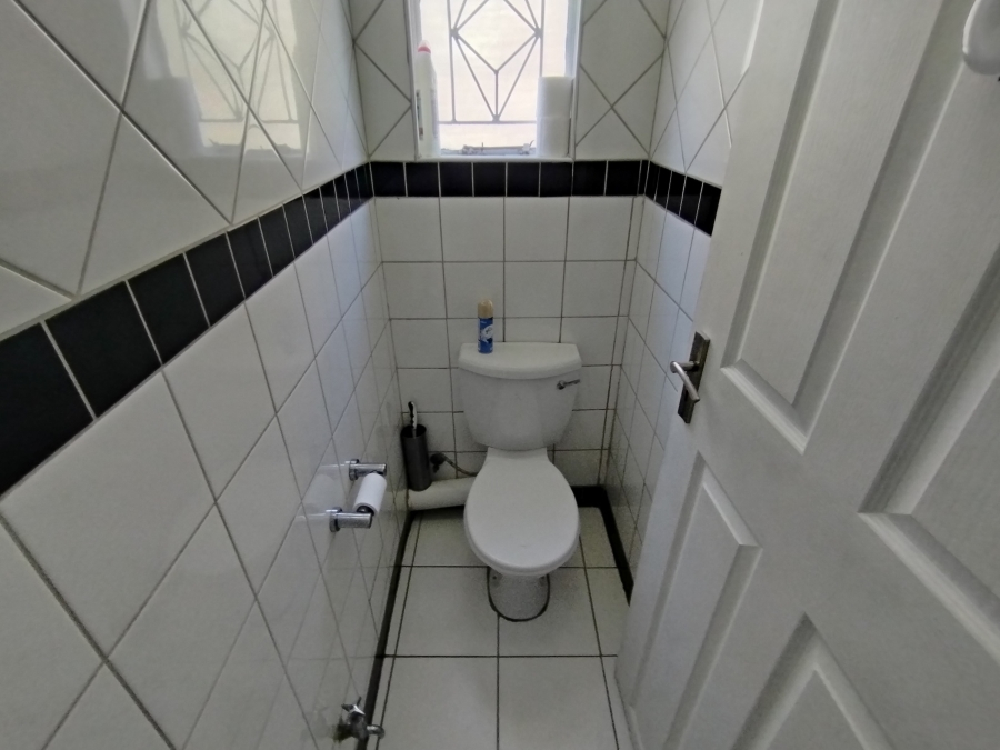 4 Bedroom Property for Sale in Actonville Gauteng