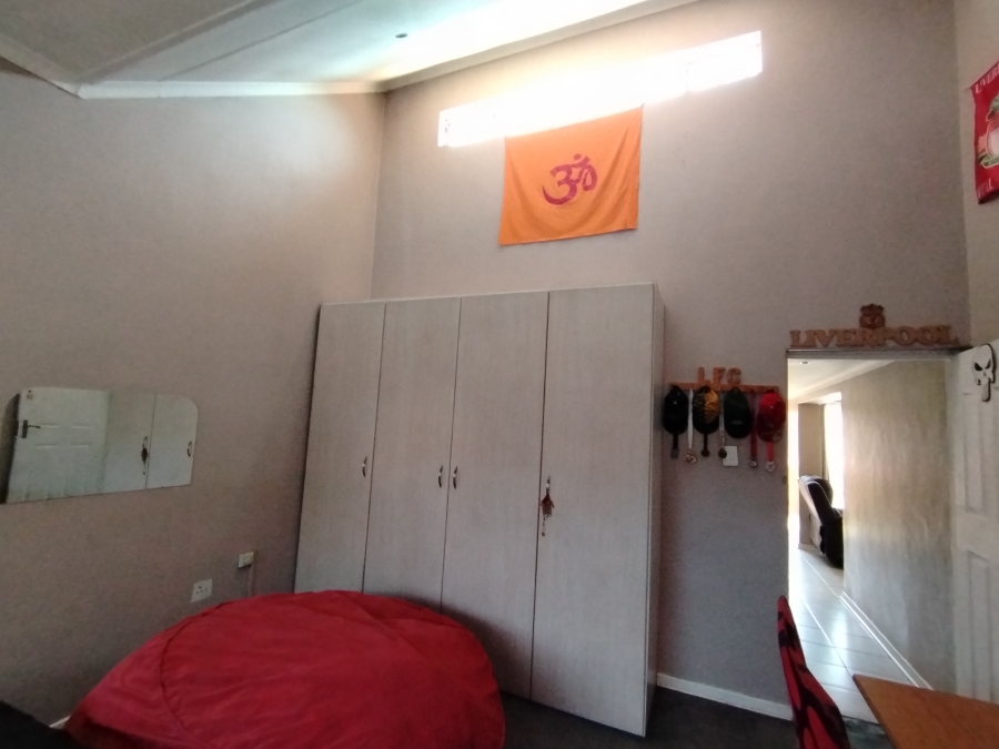 4 Bedroom Property for Sale in Actonville Gauteng