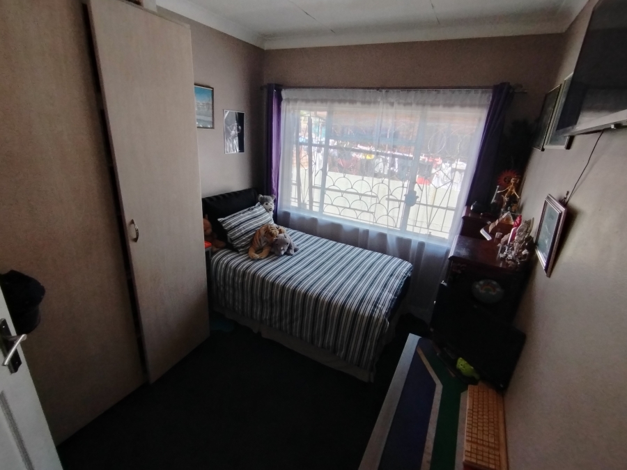 4 Bedroom Property for Sale in Actonville Gauteng