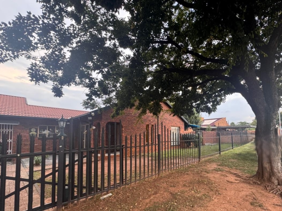 3 Bedroom Property for Sale in  Dalpark Ext 11 Gauteng