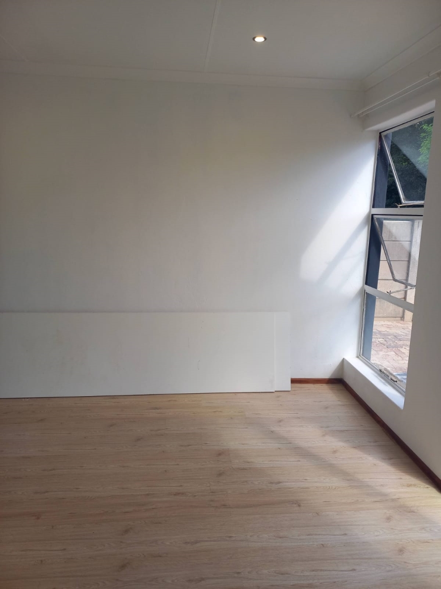 1 Bedroom Property for Sale in Dalpark Ext 1 Gauteng