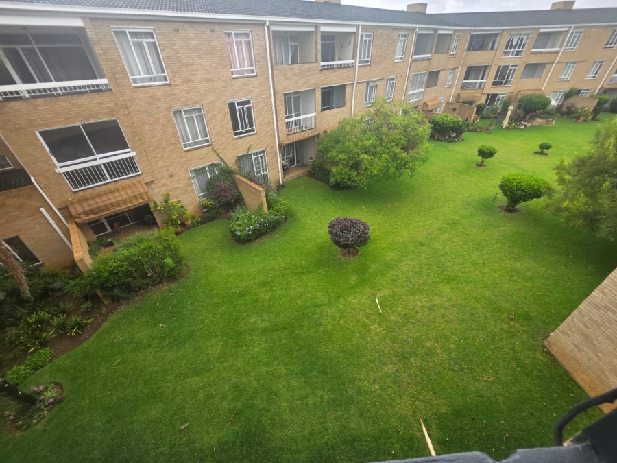 2 Bedroom Property for Sale in Morehill Gauteng