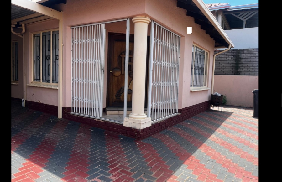 3 Bedroom Property for Sale in Danville Gauteng