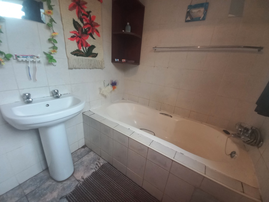 4 Bedroom Property for Sale in Danville Gauteng