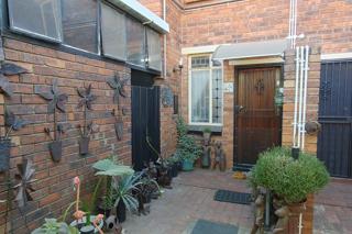 2 Bedroom Property for Sale in Daspoort Gauteng