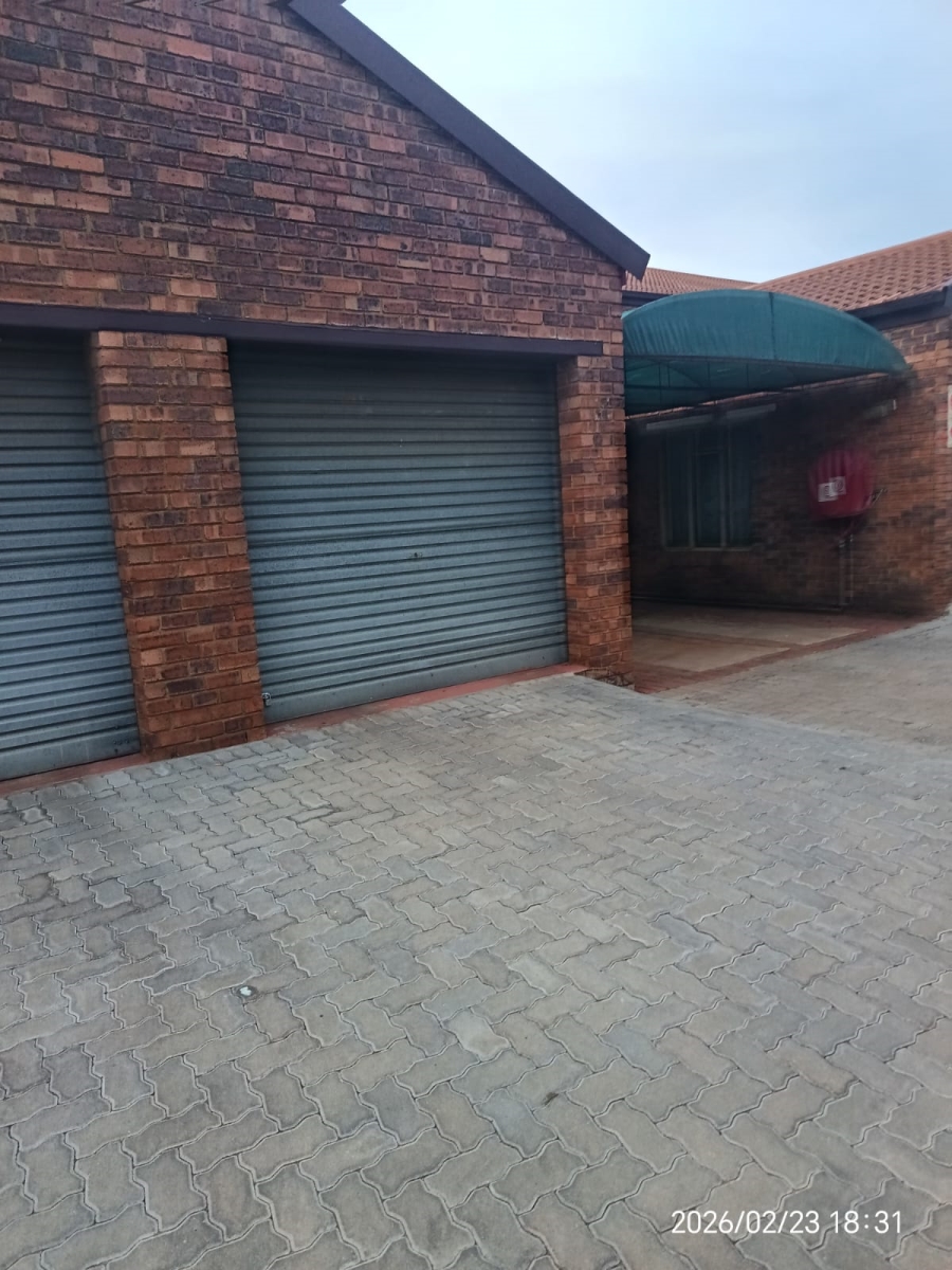2 Bedroom Property for Sale in Daspoort Gauteng