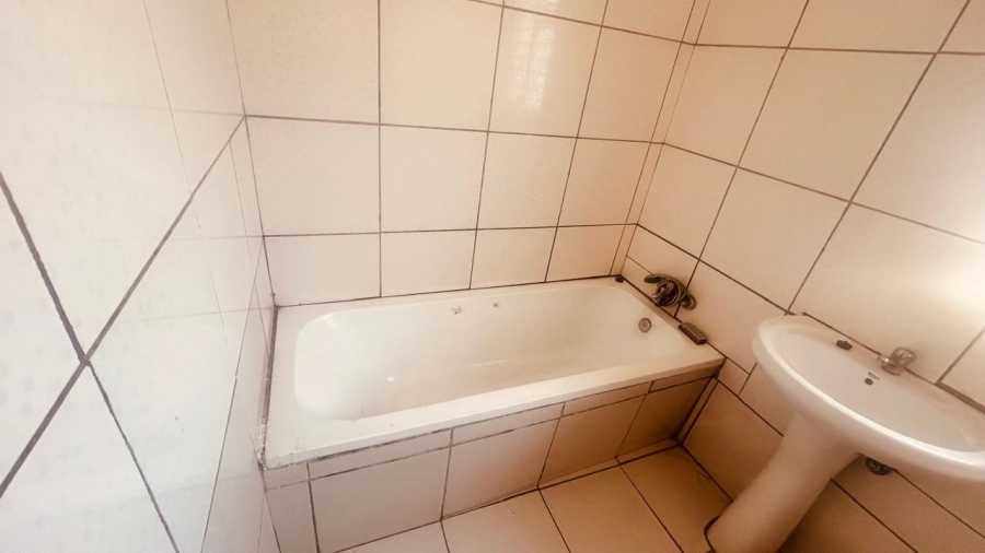 3 Bedroom Property for Sale in Vanderbijlpark CE 4 Gauteng