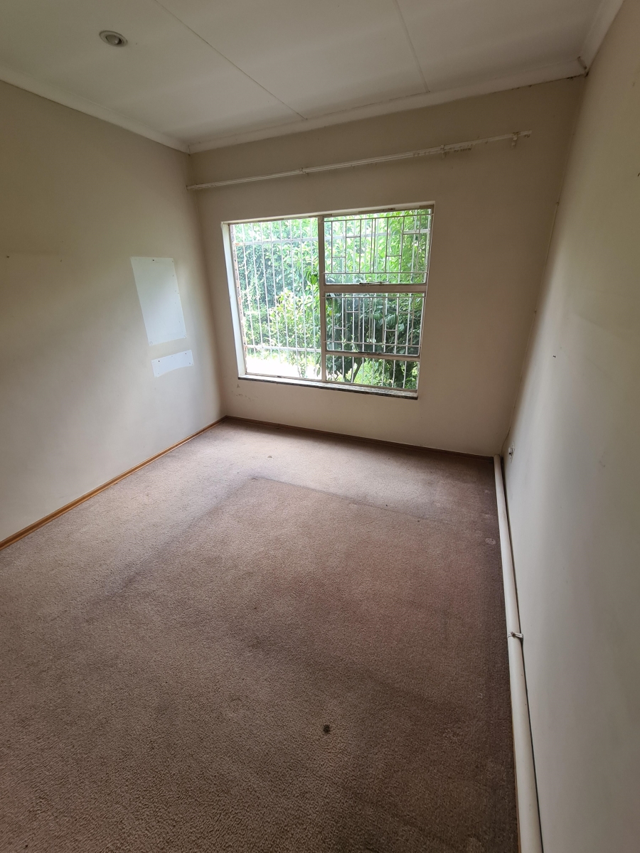 3 Bedroom Property for Sale in Flora Gardens Gauteng