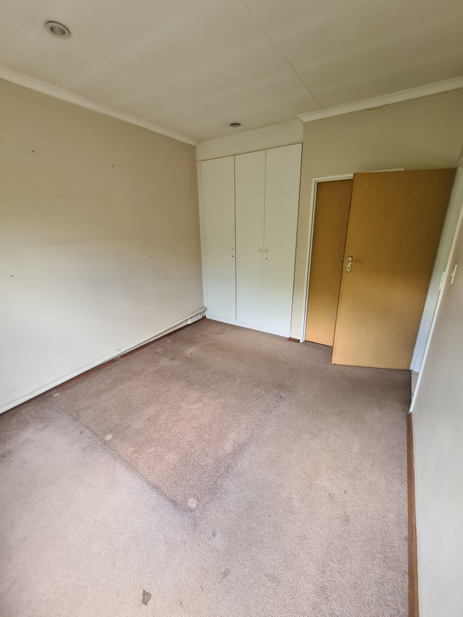 3 Bedroom Property for Sale in Flora Gardens Gauteng