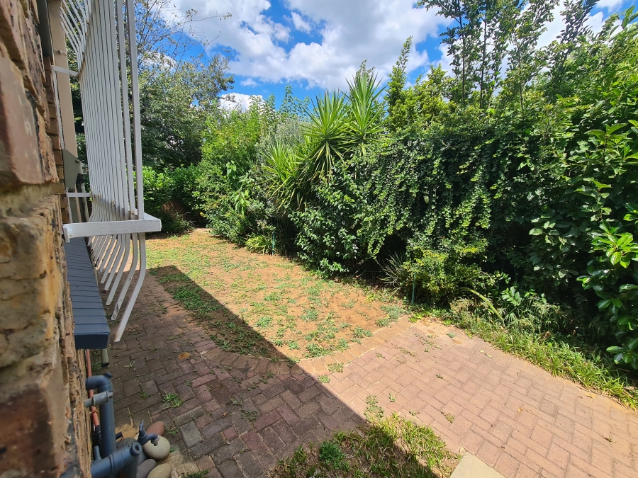 3 Bedroom Property for Sale in Flora Gardens Gauteng