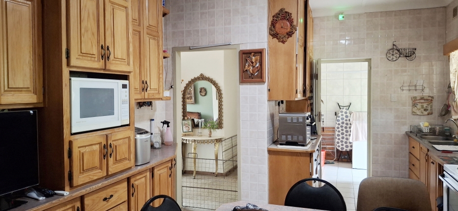 3 Bedroom Property for Sale in Villieria Gauteng