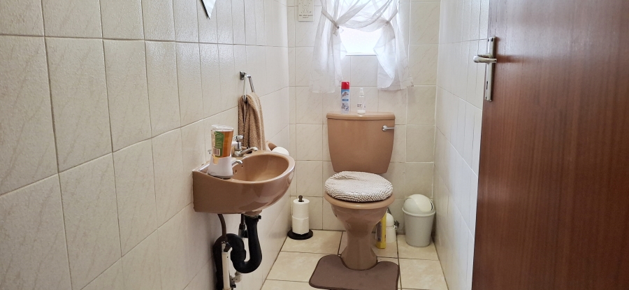 3 Bedroom Property for Sale in Villieria Gauteng