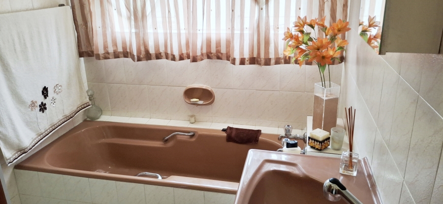 3 Bedroom Property for Sale in Villieria Gauteng