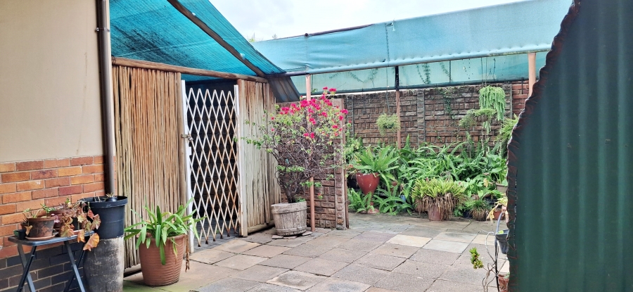 3 Bedroom Property for Sale in Villieria Gauteng