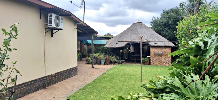 3 Bedroom Property for Sale in Villieria Gauteng