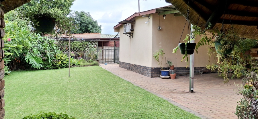 3 Bedroom Property for Sale in Villieria Gauteng