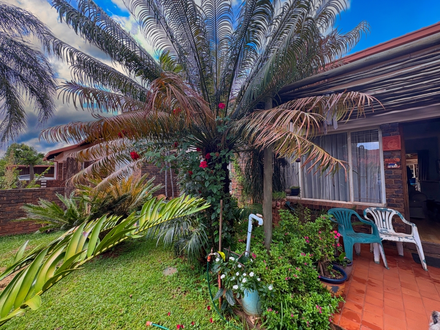 3 Bedroom Property for Sale in The Orchards Gauteng