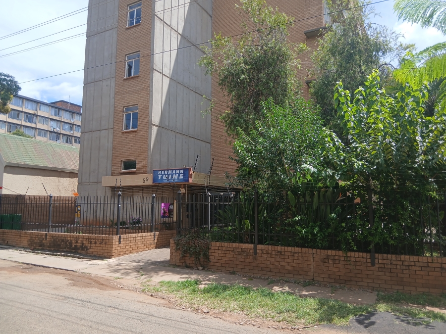 1 Bedroom Property for Sale in Sunnyside Gauteng