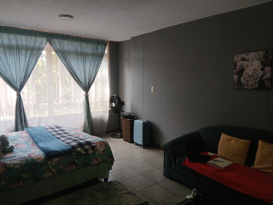 1 Bedroom Property for Sale in Sunnyside Gauteng