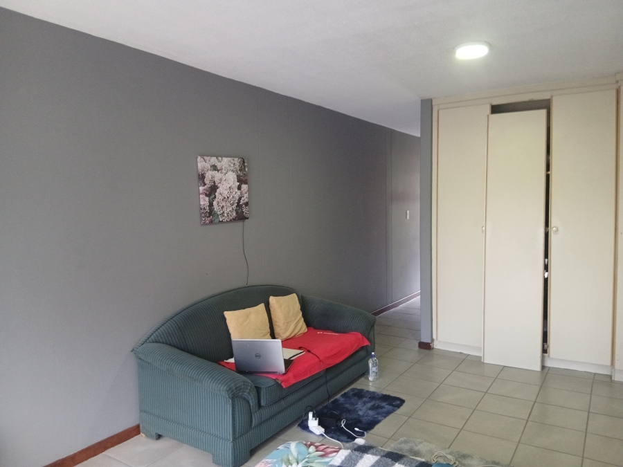 1 Bedroom Property for Sale in Sunnyside Gauteng