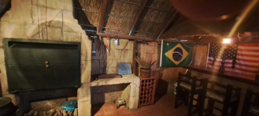 2 Bedroom Property for Sale in Doornpoort Gauteng