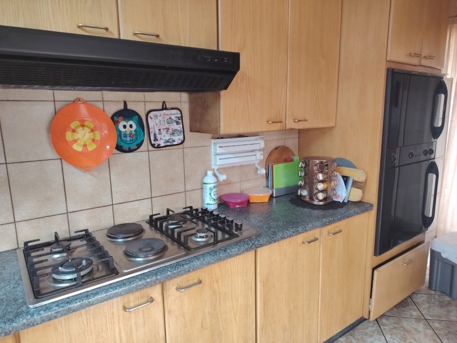 3 Bedroom Property for Sale in Vanderbijlpark SW 5 Gauteng