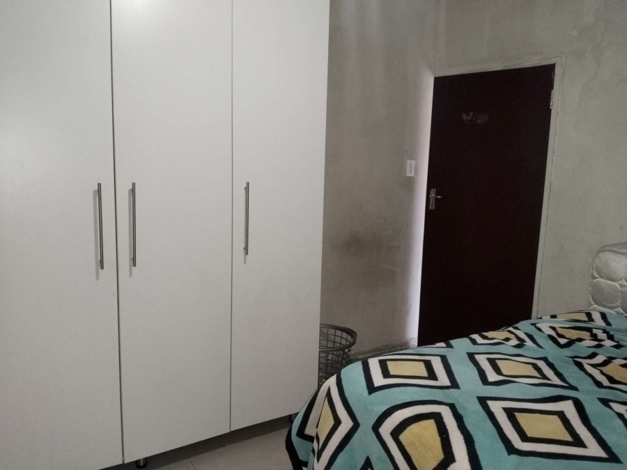 5 Bedroom Property for Sale in Claremont Gauteng