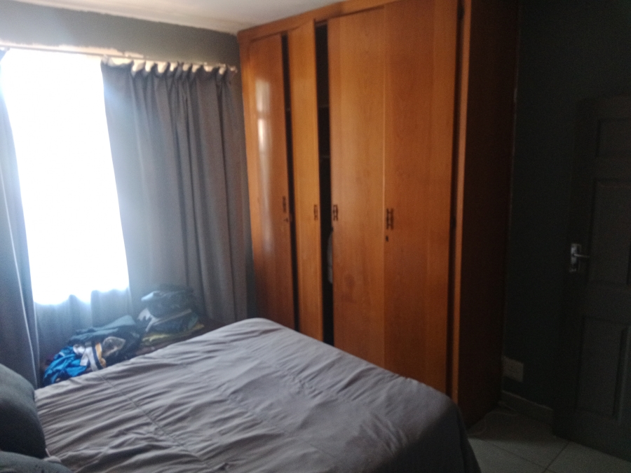 2 Bedroom Property for Sale in Vanderbijlpark Cw 6 Gauteng