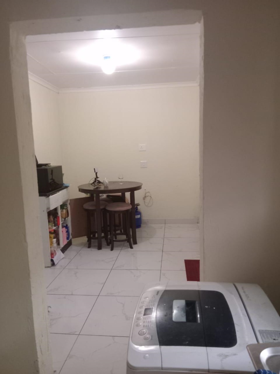 3 Bedroom Property for Sale in Golden Gardens Gauteng