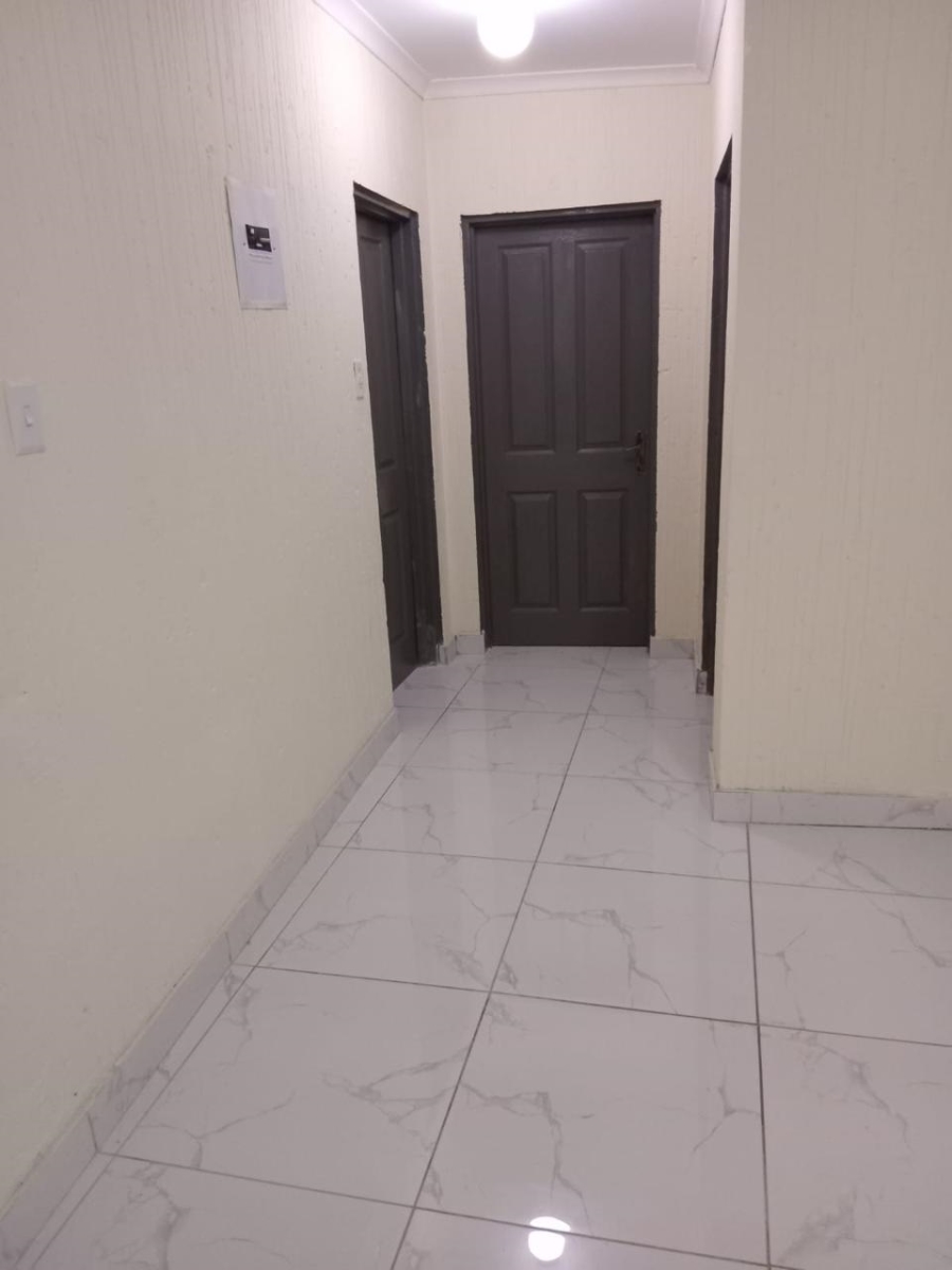 3 Bedroom Property for Sale in Golden Gardens Gauteng
