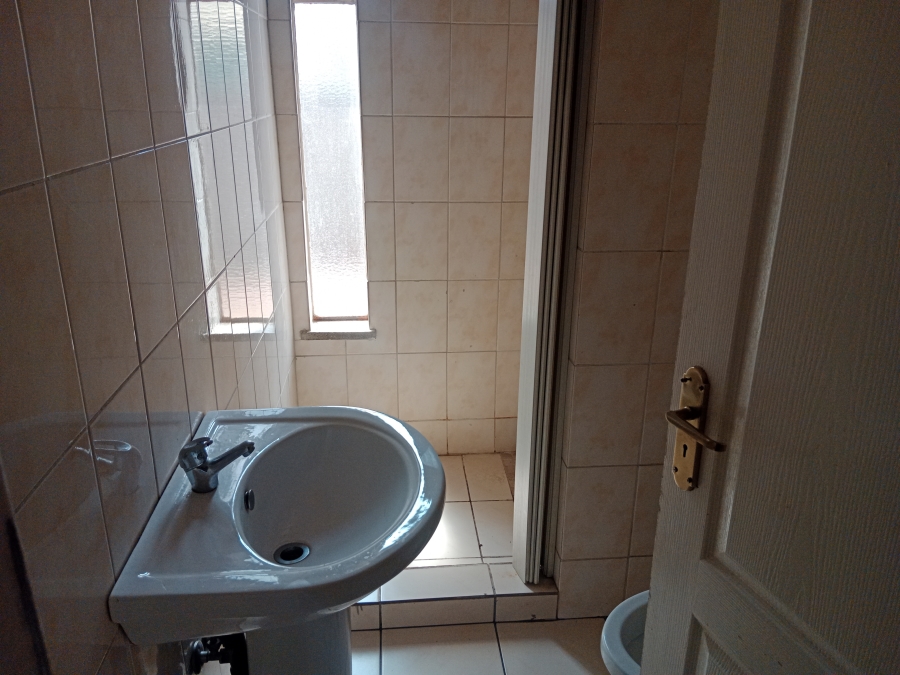 23 Bedroom Property for Sale in Bedworth Park Gauteng