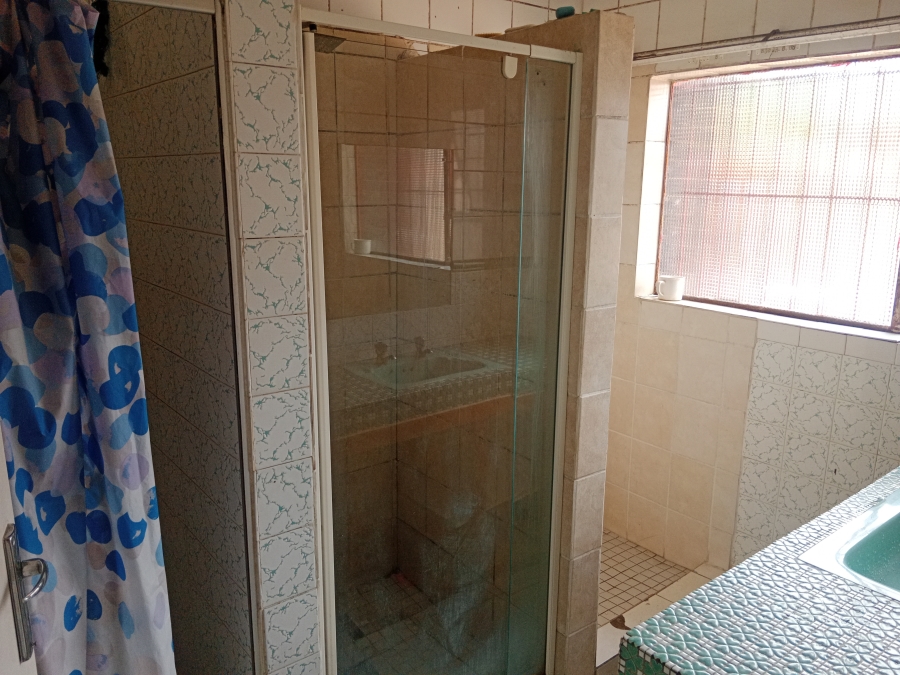 23 Bedroom Property for Sale in Bedworth Park Gauteng