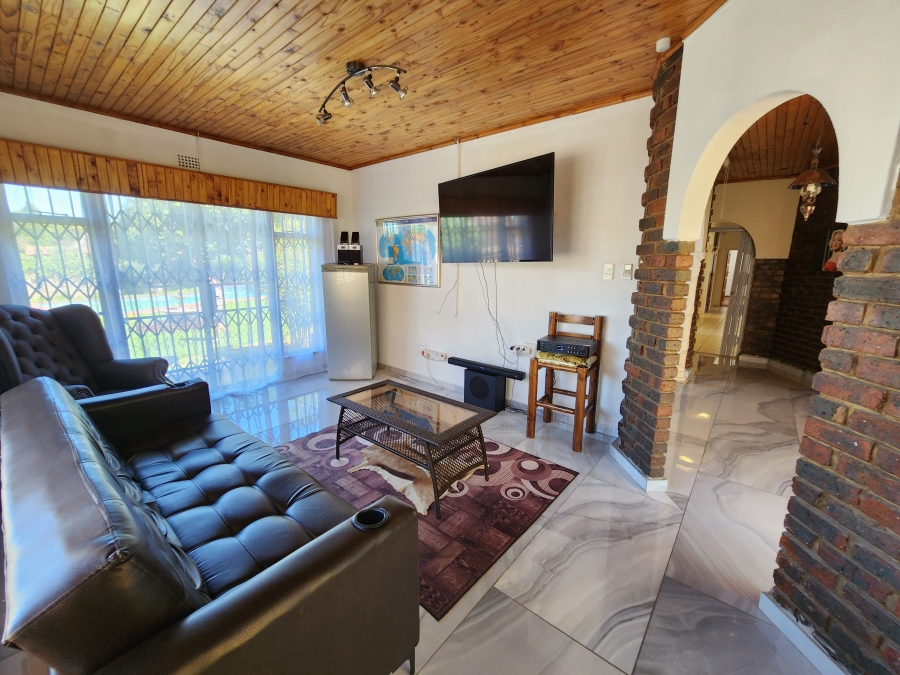 4 Bedroom Property for Sale in Vanderbijlpark SE 2 Gauteng