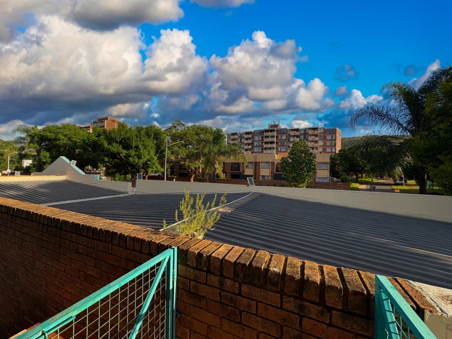 2 Bedroom Property for Sale in Pretoria North Gauteng